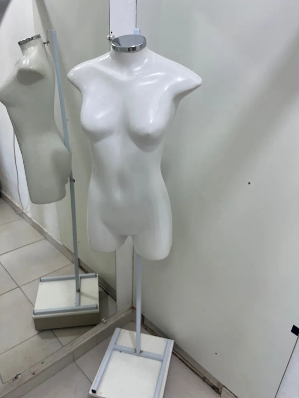 Manequim Feminino  - Foto 2