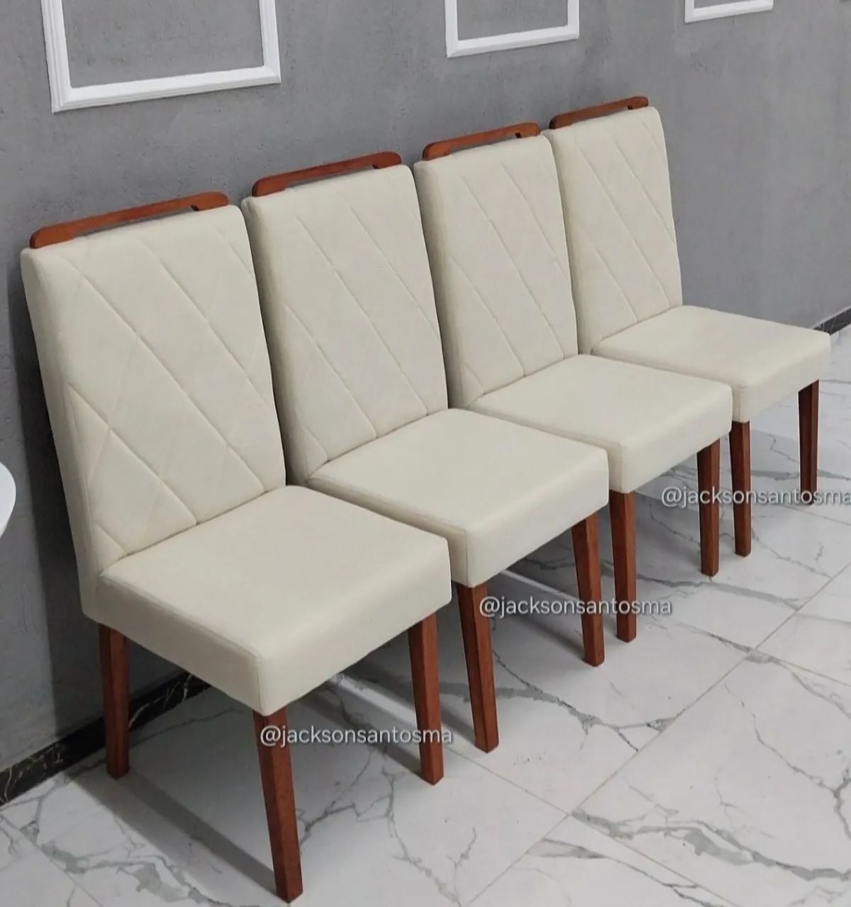 Conjunto de Cadeiras de Jantar Elegantes