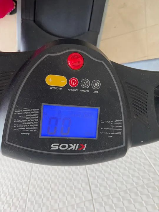 Esteira Ergométrica Kikos Hmaxi - Foto 5