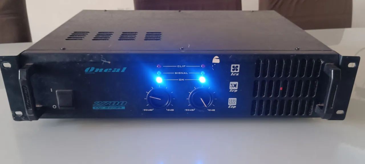 Amplificador Oneal 2700 Op Series