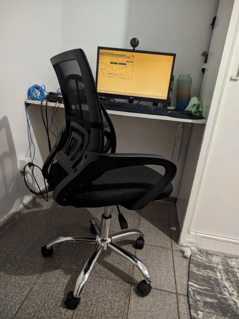 Cadeira de Escritório Giratória com Rodinhas - Foto 2