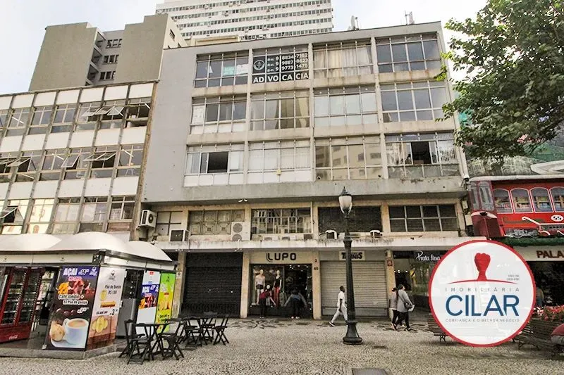 Imobiliária Cilar Aluga Conjunto Comercial na Rua Xv de Novembro, Centro, com 56,60m², Ref
