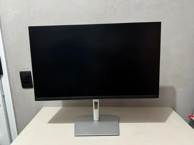 Monitor Dell 27? P2722H - Full HD IPS - Ajuste de altura e rotação ...