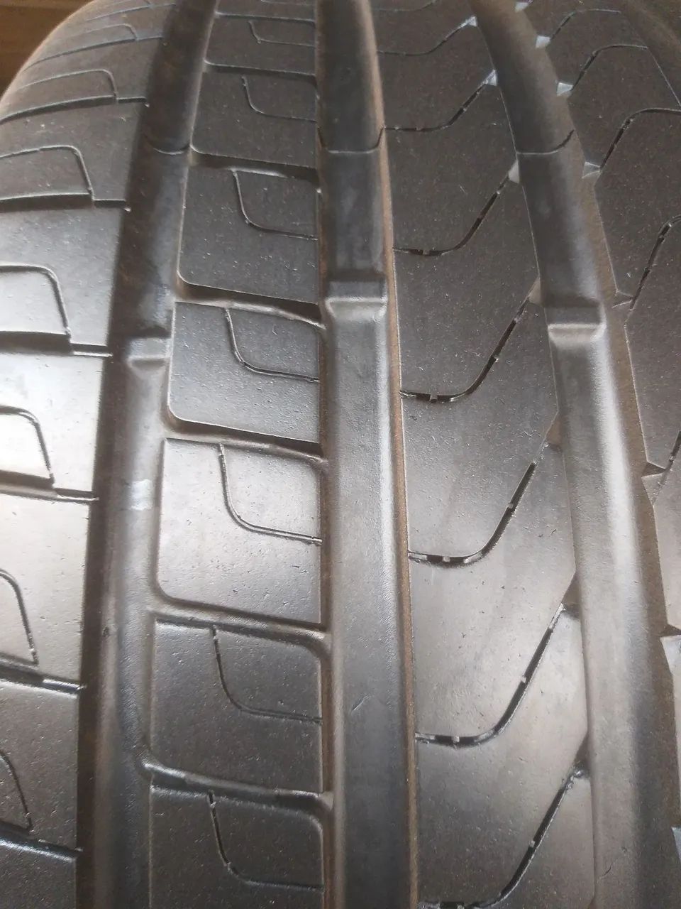 Pneu 245 40 17 pirelli cinturato p7 seminovo 1 pneu** 