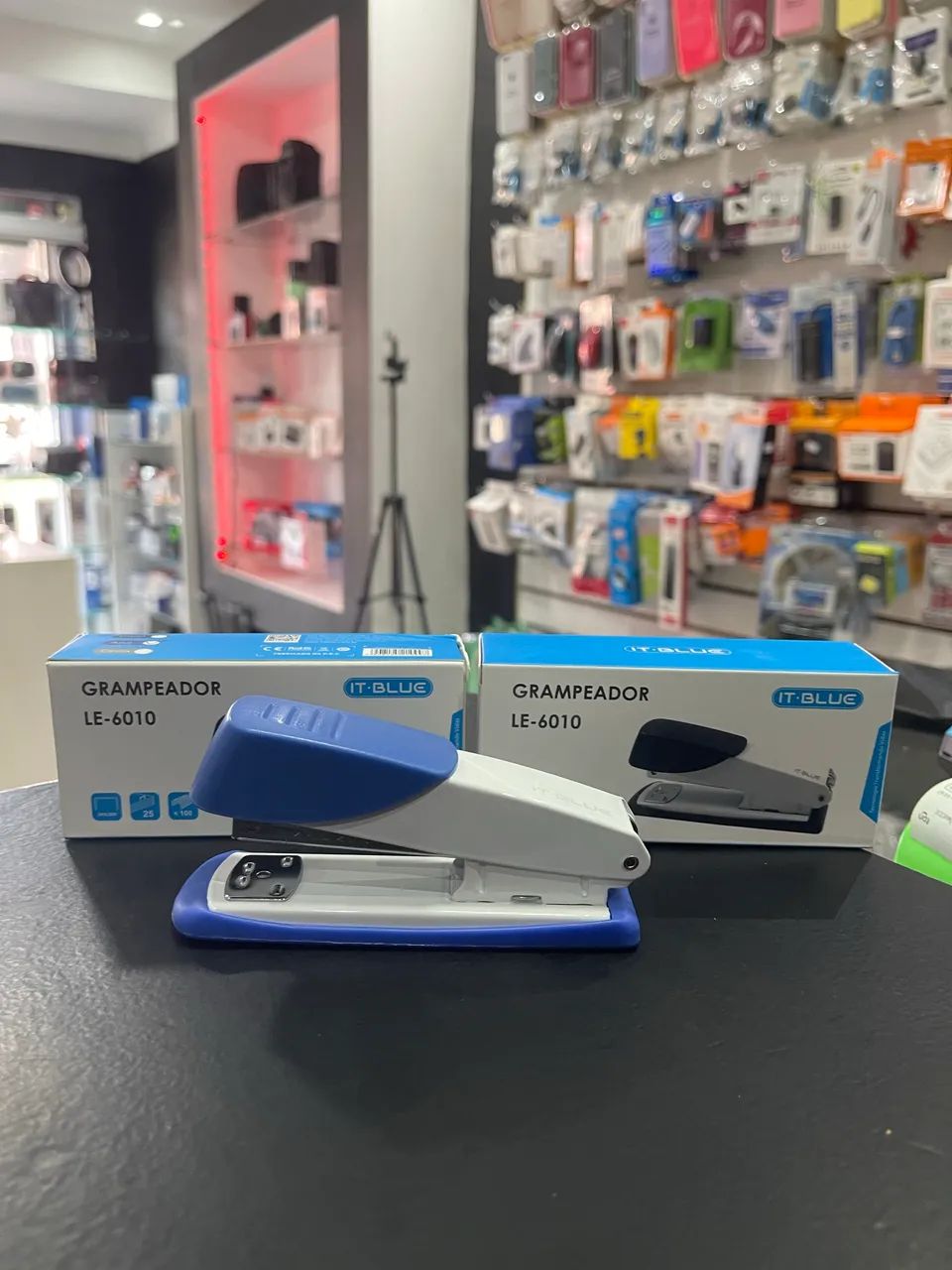 Grampeador LE-6010 da marca IT-BLUE.   - Foto 4