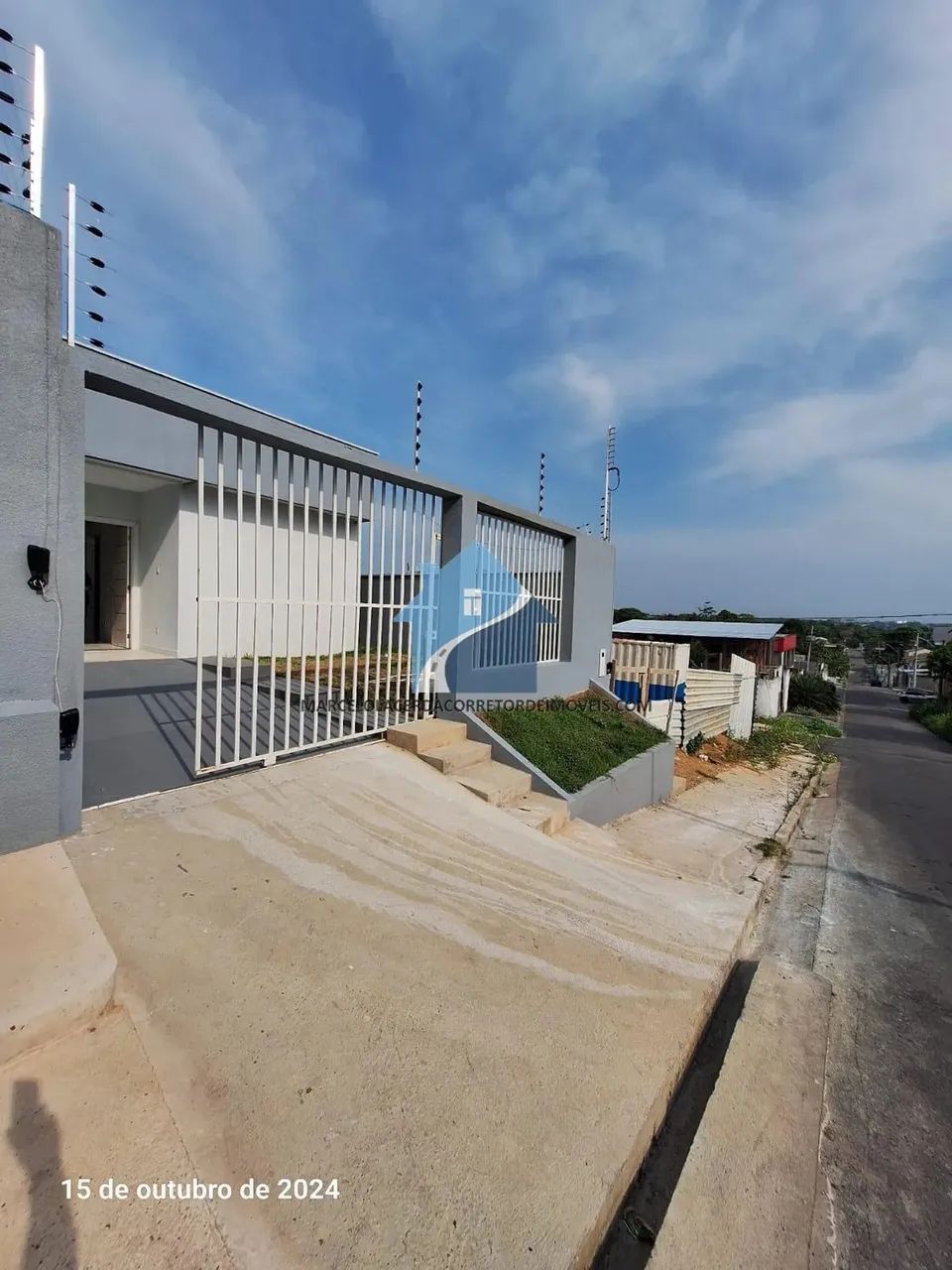 Casa no Conjunto Águas Claras - Novo Aleixo