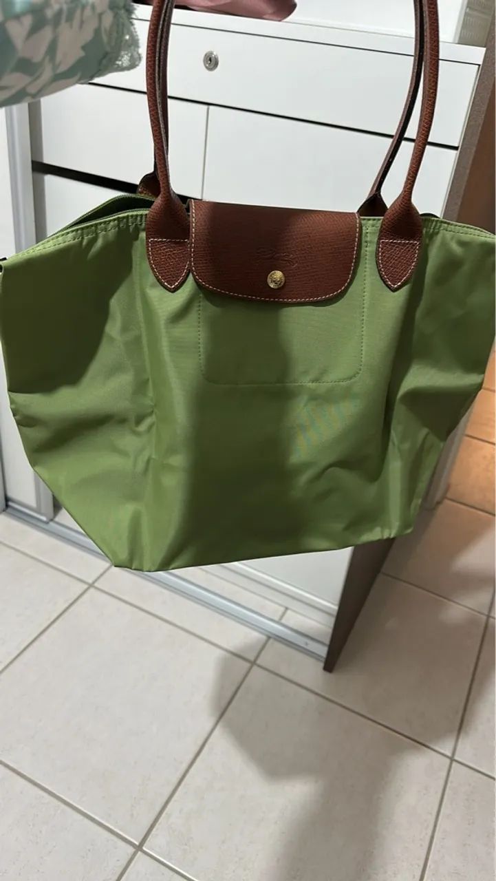 Bolsa Longchamp Verde com Detalhes em Couro - Foto 2