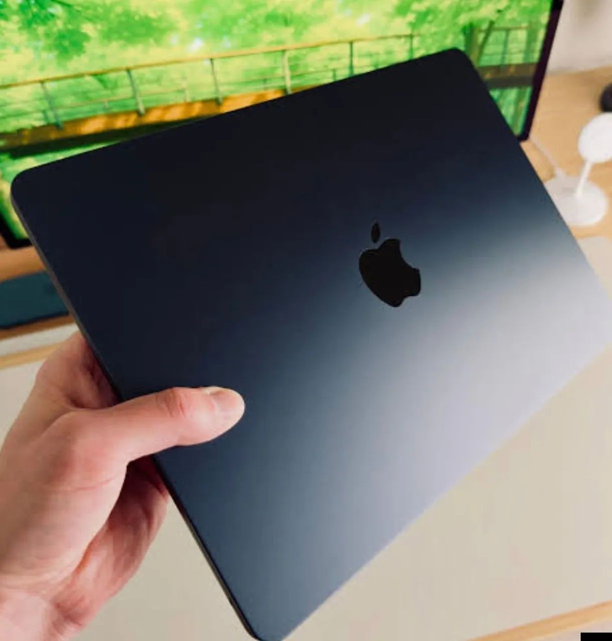 MacBook Air M4 13 2025 - 256GB - 16GB RAM - Cor Meia-Noite **Novo