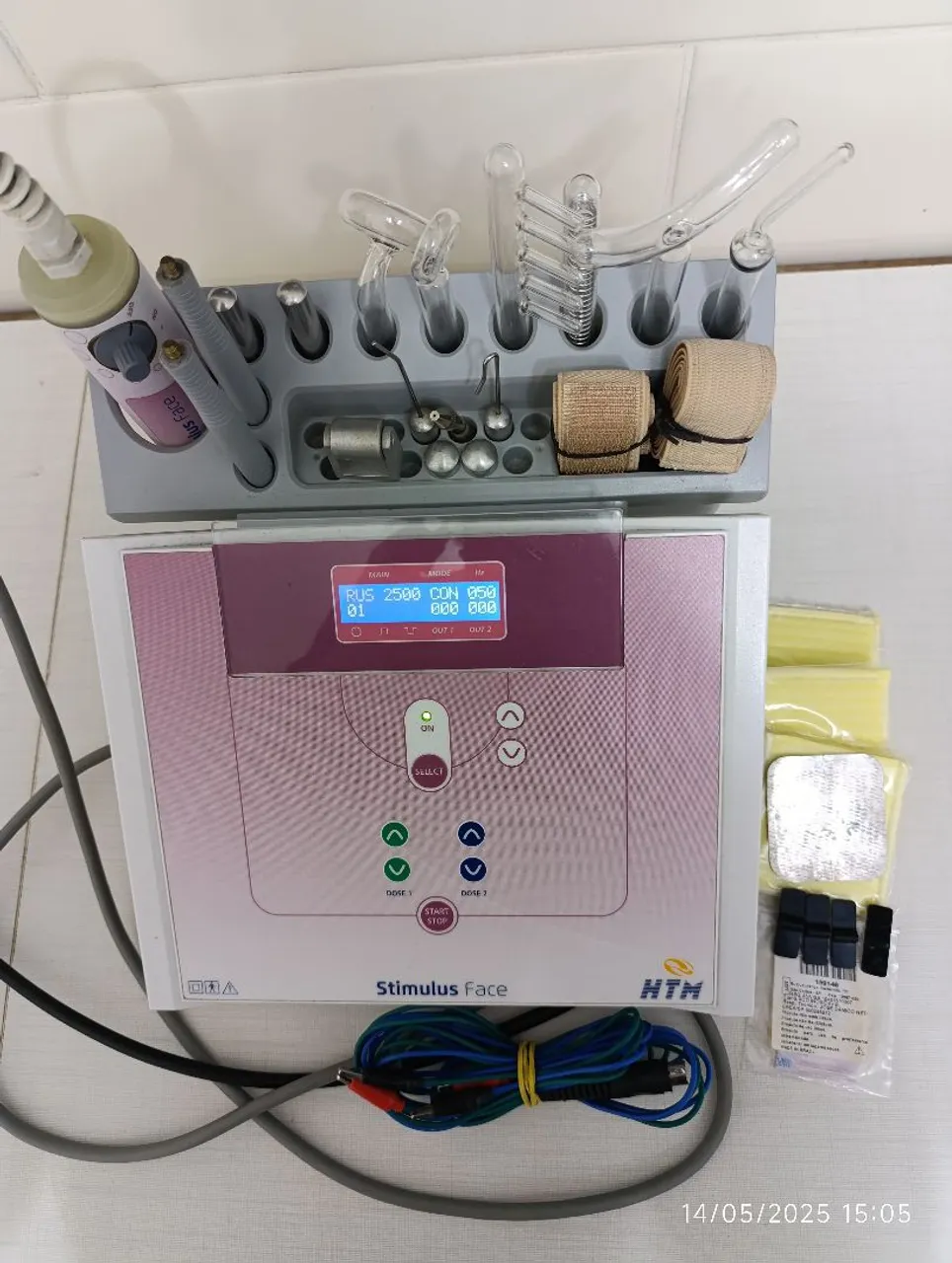 Aparelho de Eletroestimulação Facial Stimulus Face HTM