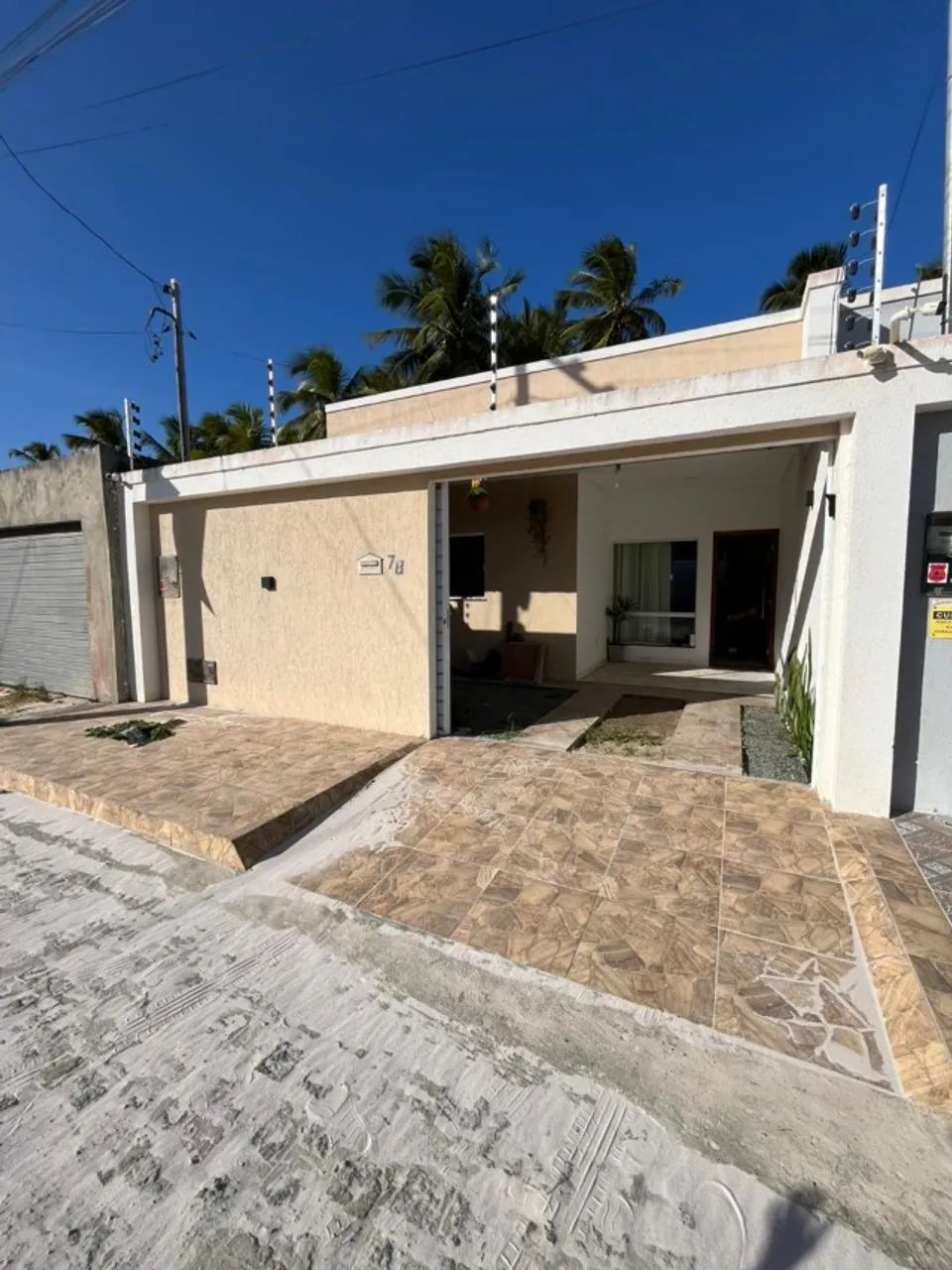 Casa na Barra dos Coqueiros (G)