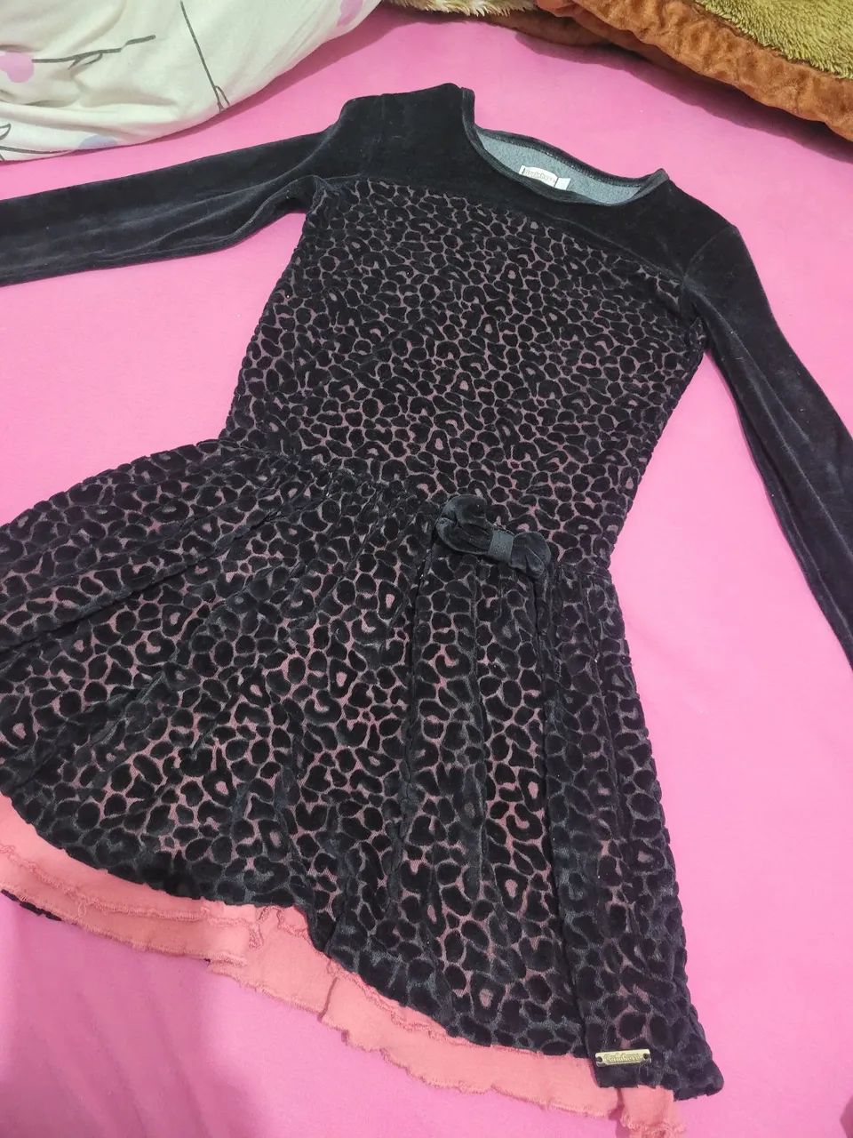 Vestidos inverno, tam 12 lilica e carinhoso e bota num 32 tudo 70,00 - Foto 2