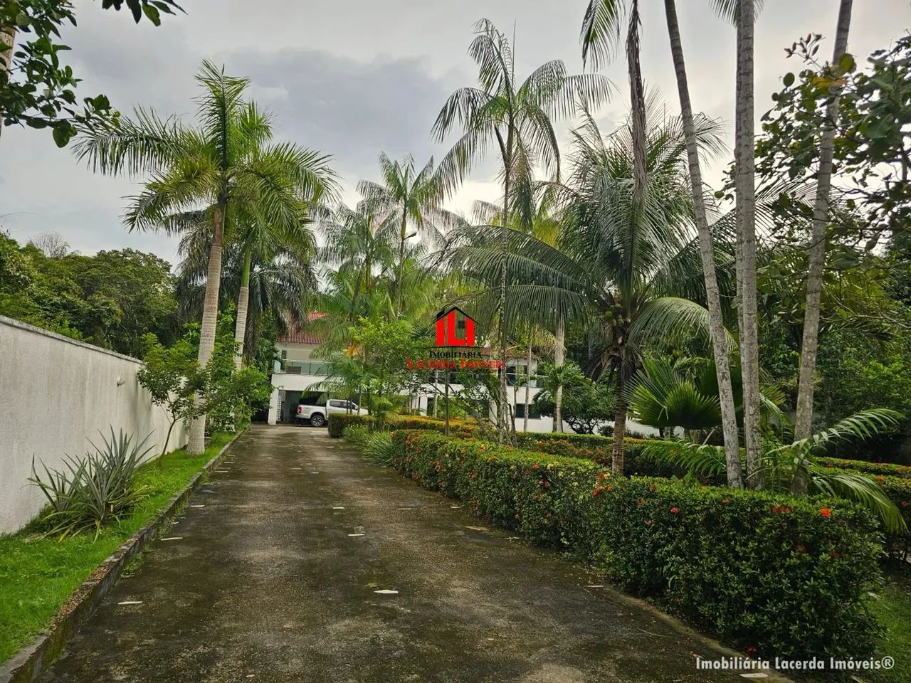 Ponta Negra Clube de Campo Casa Duplex Mobiliada com 5 dormitórios sendo 4 suítes 2 com cl - Foto 4