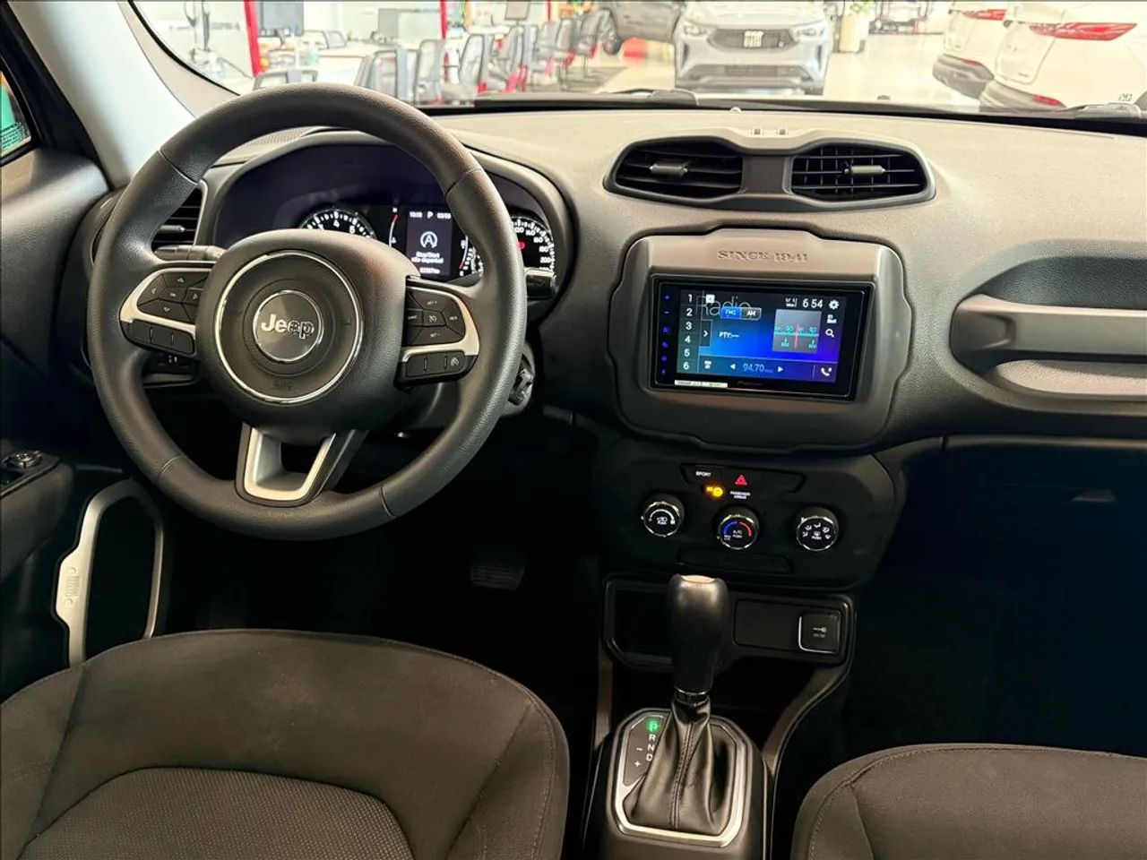 JEEP RENEGADE 1.8 16V FLEX 4P AUTOMÁTICO - Foto 3