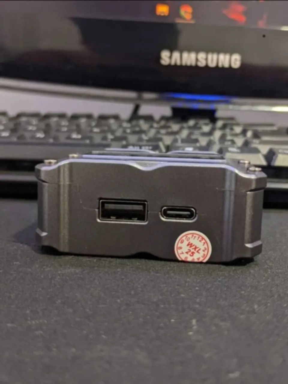 TWS M25 Fone De Ouvido bluetooth 5.3 Sem Fio Resistente a água Stereo Sports Earbuds LED M - Foto 4