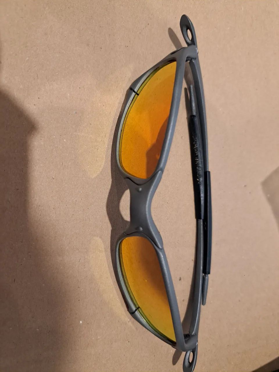 Óculos tipo  "Oakley" 
