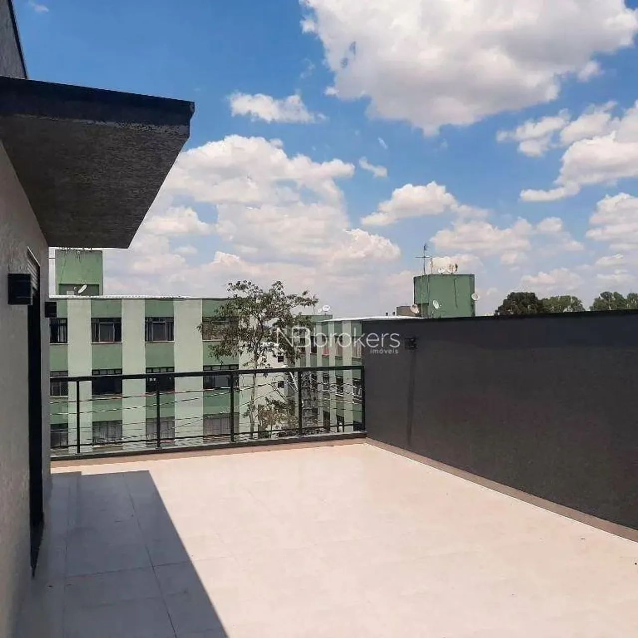 SOBRADO TRIPLEX EXCLUSIVO DE FRENTE PRA RUA - Foto 9