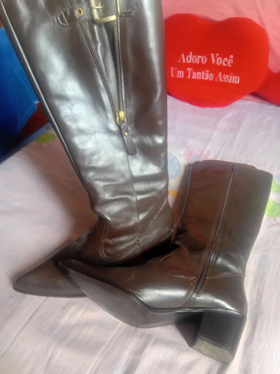 Botas de Couro Marrom Stiletto - Foto 2