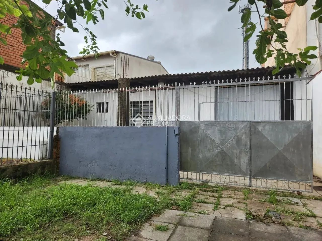 Pavilhão no bairro Santa Maria Goretti, Porto Alegre - Foto 3