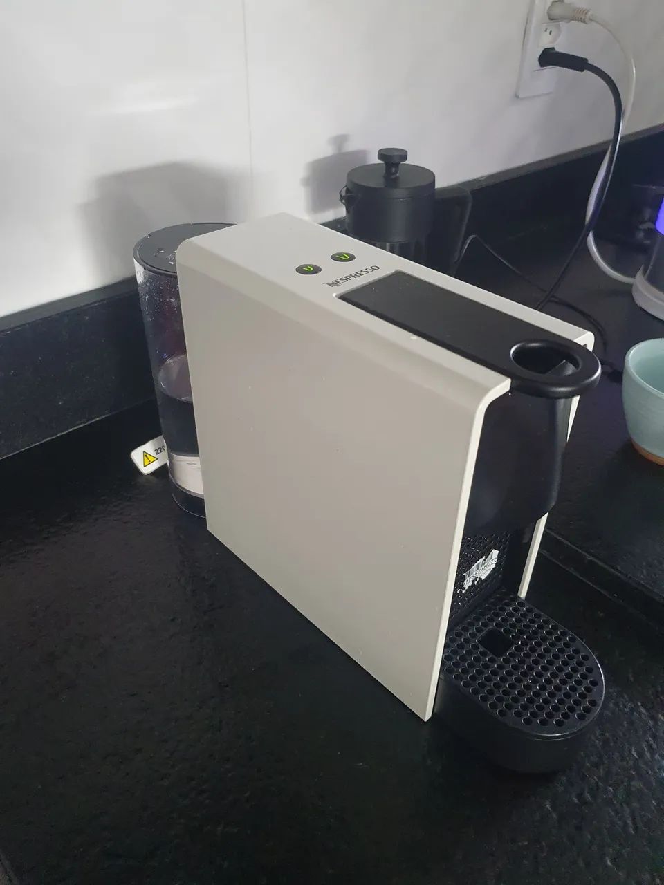 Cafeteira Nespresso RETIRADA DE PEÇAS! - Foto 2