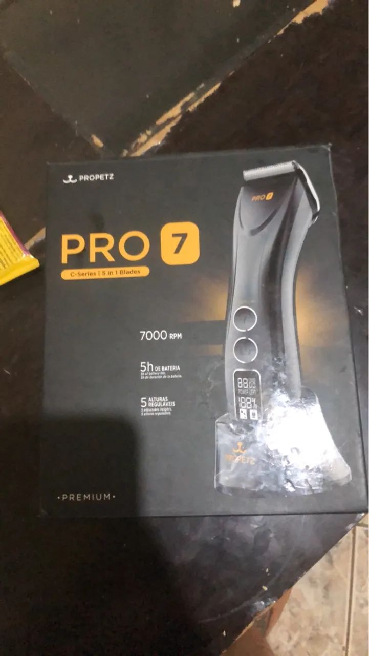 Máquina de cortar cabelo PRO 7 - C-Series