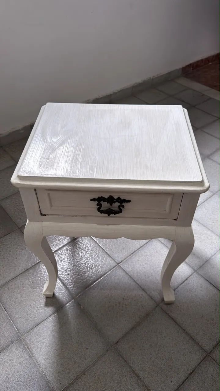 Criado mudo vintage branco  - Foto 4
