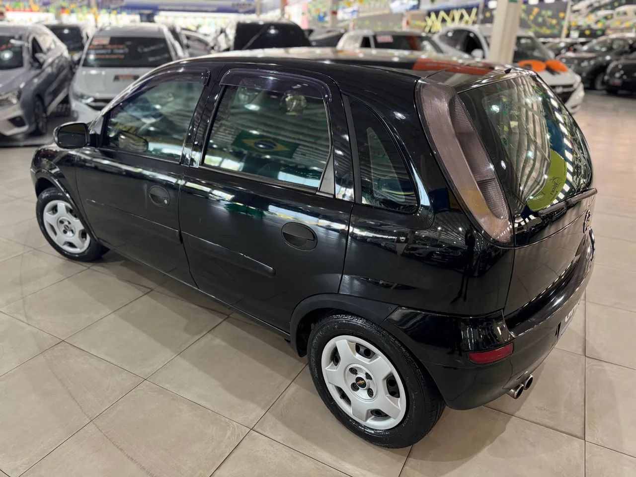 Chevrolet Corsa Hat. Maxx 1.4 8V Econoflex 5P 2011 - Foto 4