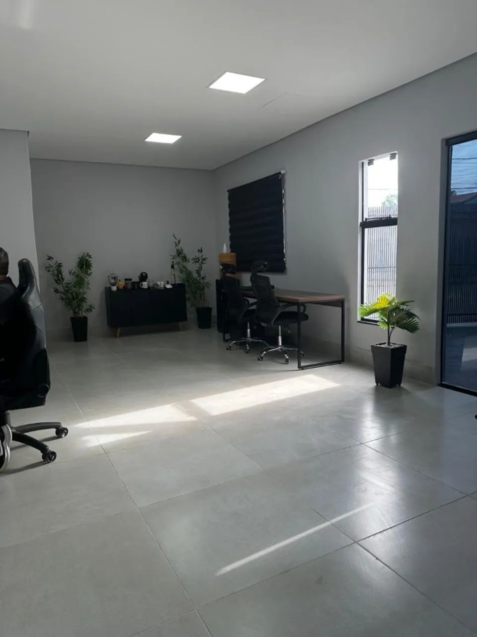Alugo sala comercial de esquina no Bairro Parque Cuiabá - Cuiabá (MT) - Foto 4