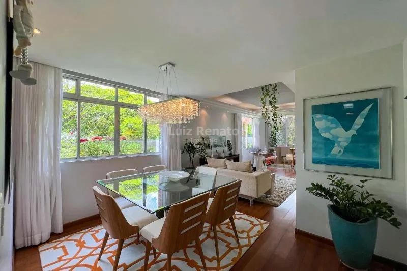 Apartamento à venda no bairro Cidade Nova