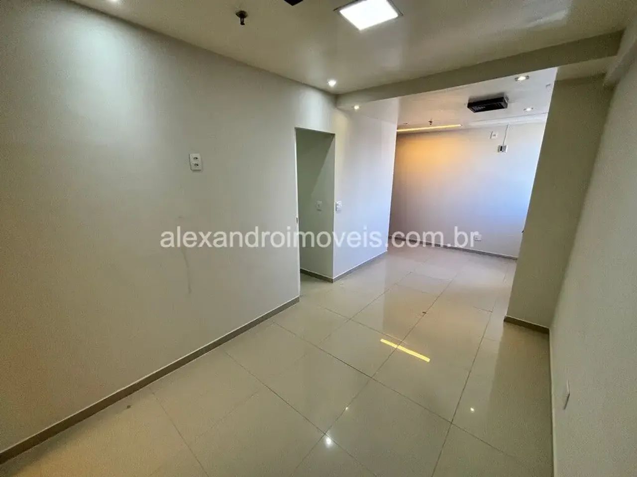 Comercial para vender e alugar, CAMINHO DAS ÁRVORES, Salvador, BA - Foto 5