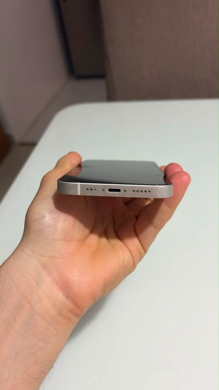 iPhone 13 Branco 128 G - Foto 2