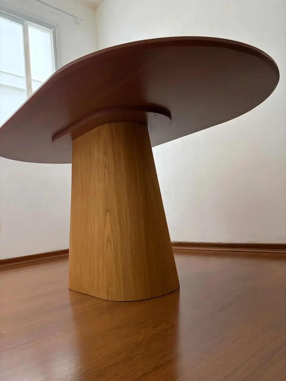 Mesa de Jantar Cone Retangular Arredondada 160x90cm Freijó - Foto 2