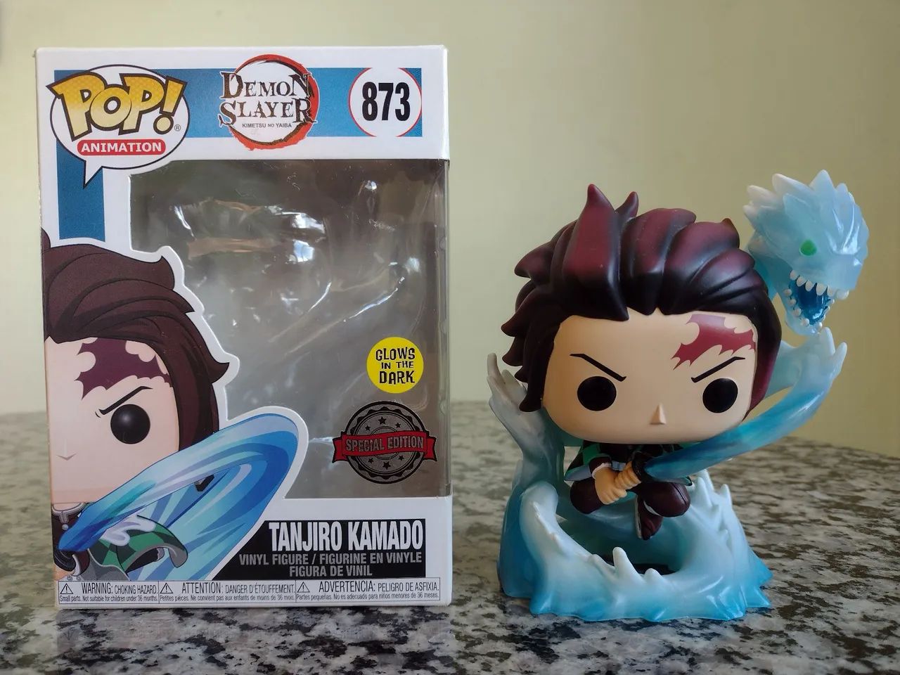FUNKO POP TANJIRO KAMADO 87365578370412162122