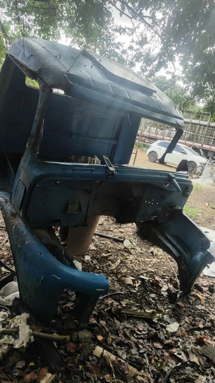 Vendo cabine de caminhão  - Foto 4