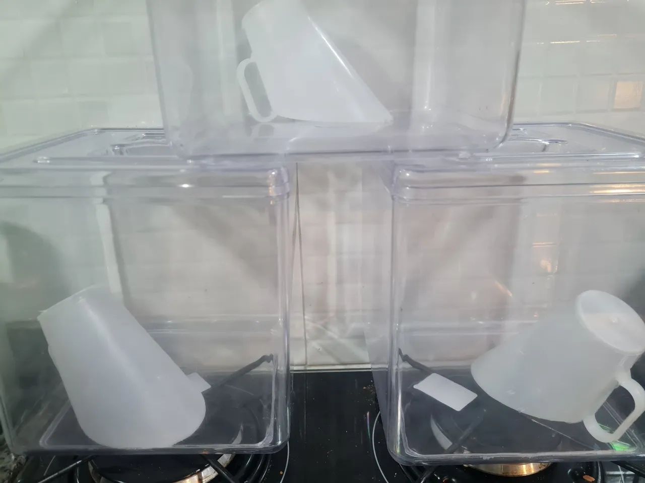 3 portes de acrílico com tampa 5 litros 