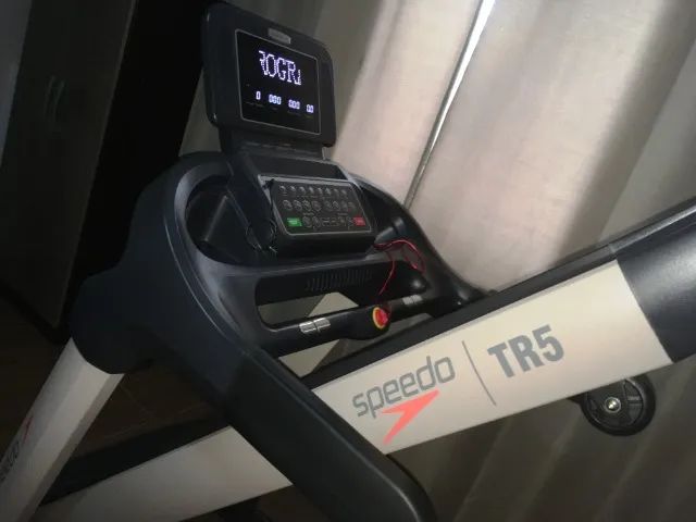 ESTEIRA SPEEDO TR 5 - Foto 5