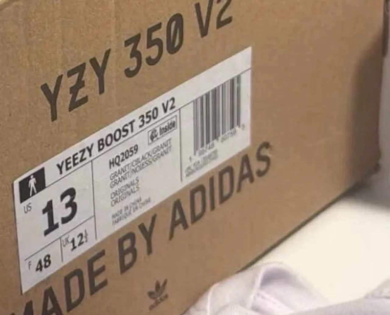 Yeezy 350 v2  - Foto 3