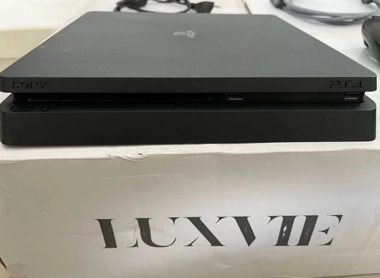 Vendo PlayStation 4 Slim - Foto 3
