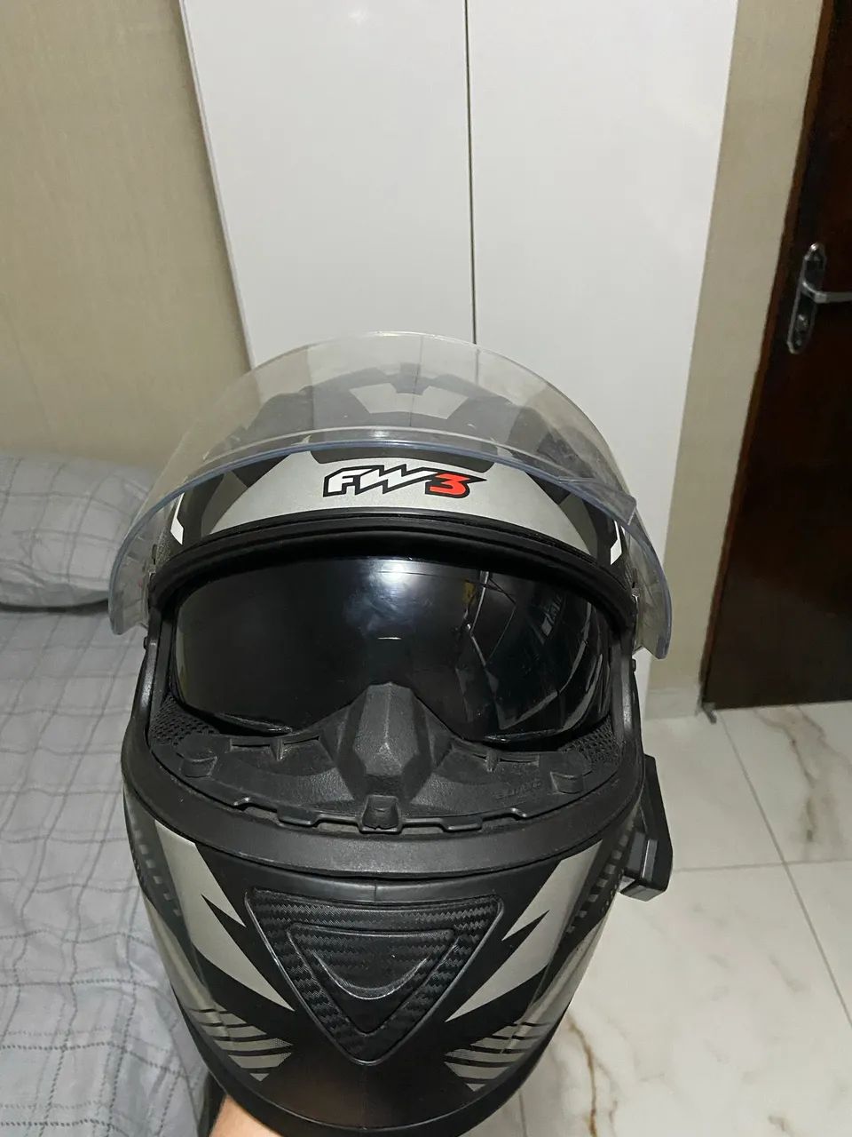 CAPACETE FW3 COM ÓCULOS INTERNO E INTERCOMUNICADOR - Foto 2