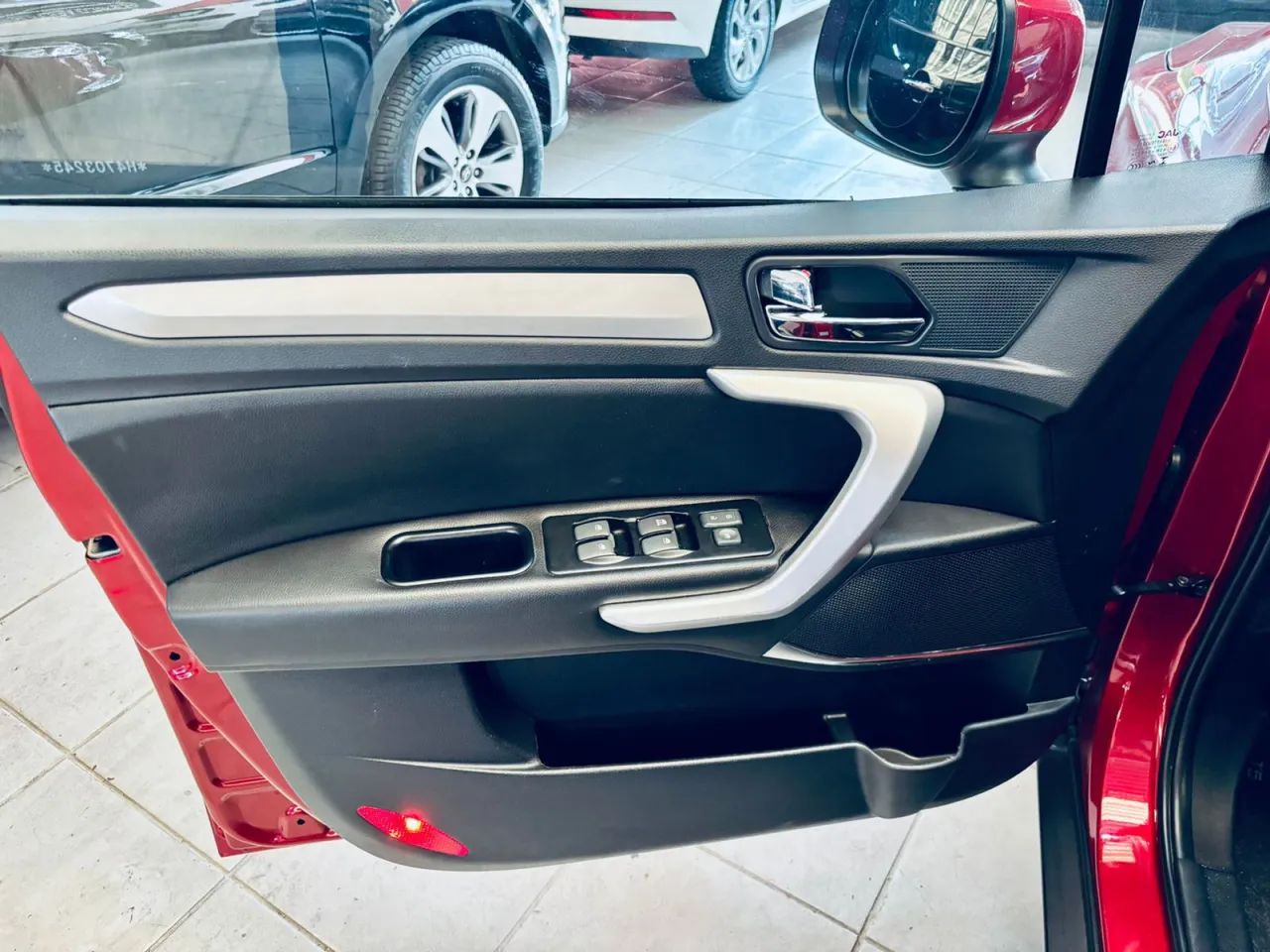 JAC T5 1.5 Jet Flex 16V 5P Aut. 2017 - Foto 2