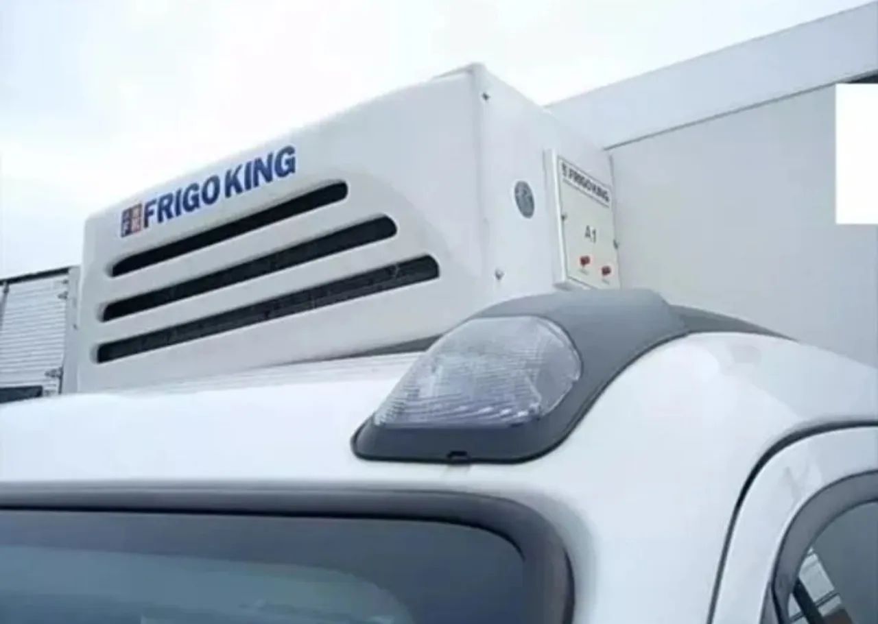 Iveco Daily 35s14 Baú Refrigerado - Ano 2015 - Foto 9