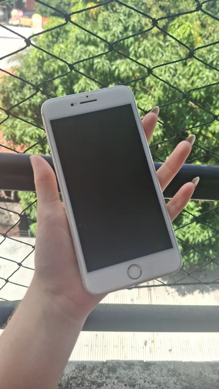 iPhone 8 Plus - Foto 2