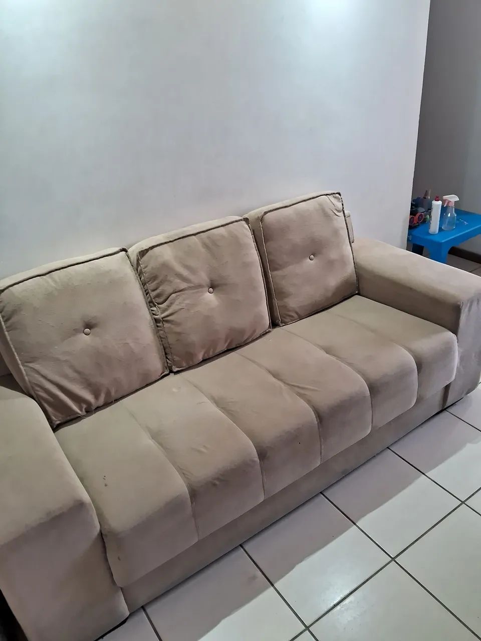 Vendo sofá de 3 lugares  - Foto 3