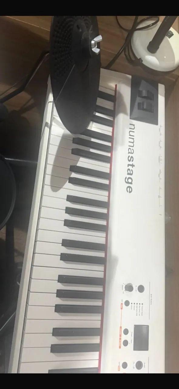 Teclado Piano Logic