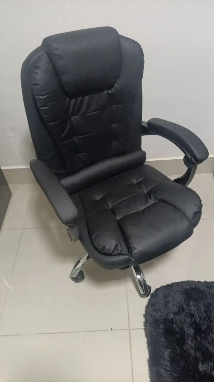 Vendo cadeira de escritório recém comprada  - Foto 2