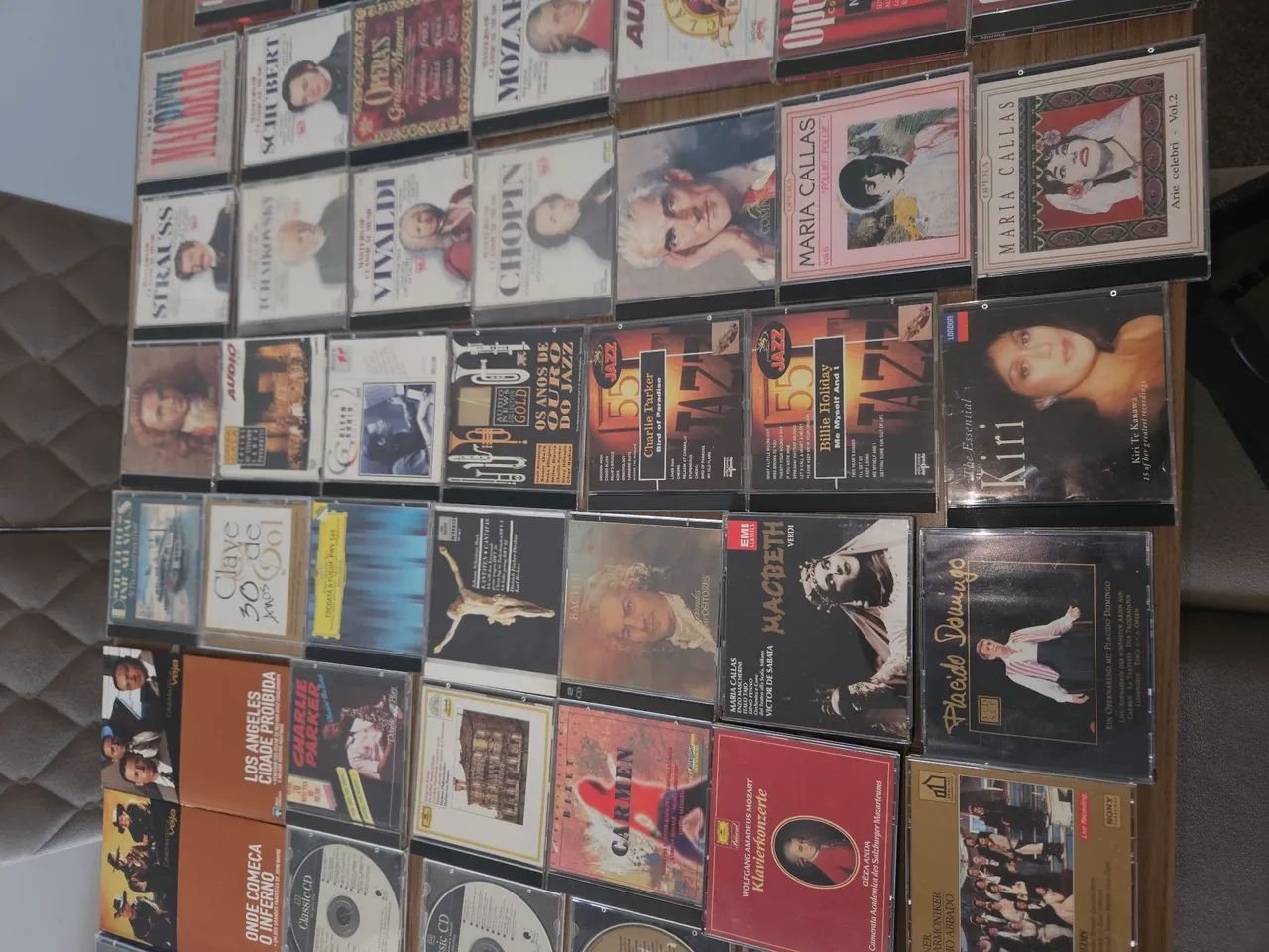 Cds internacionais - Foto 2