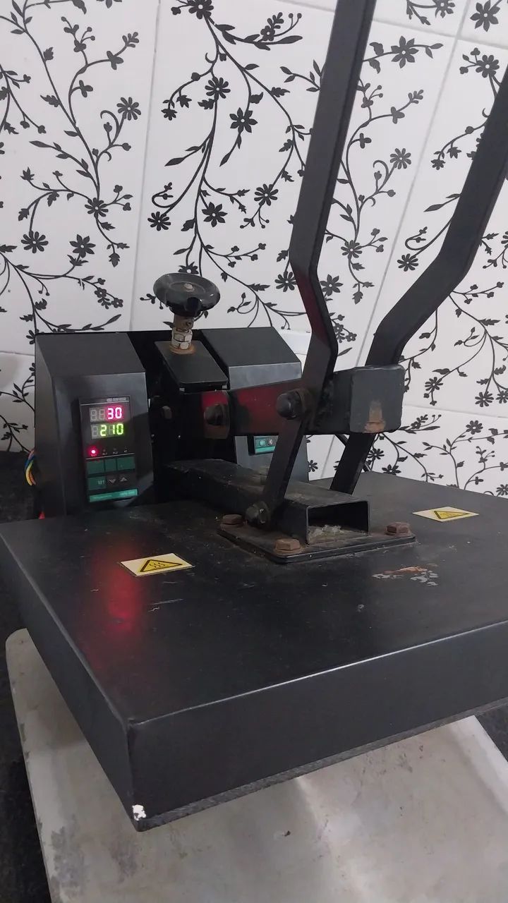 Maquina de estampar camisa