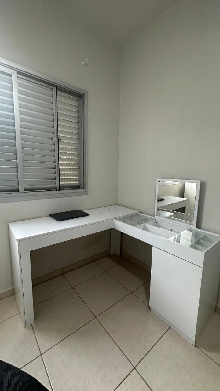 Escrivaninha e penteadeira - Foto 2