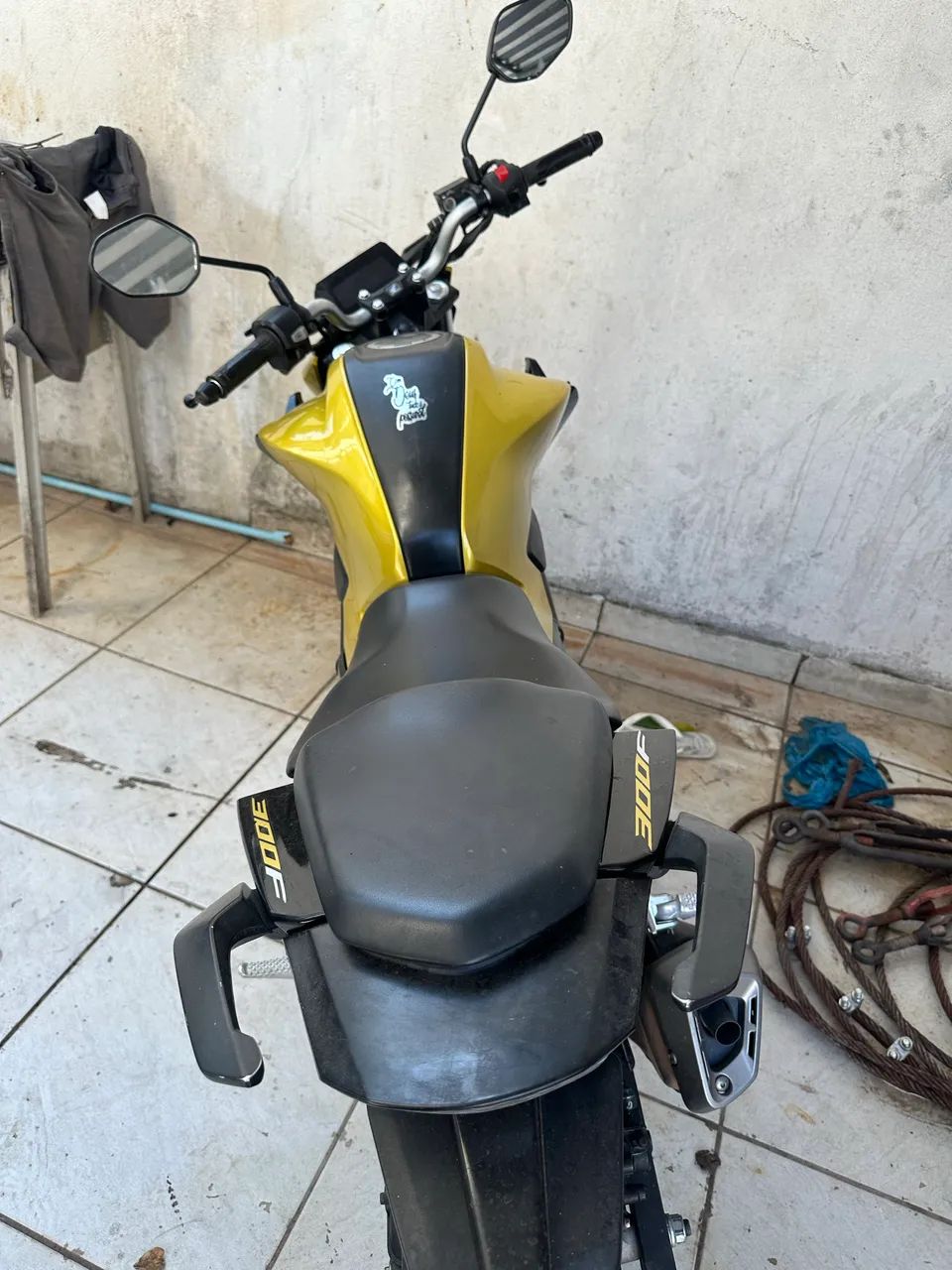 Cb 300 - Foto 2
