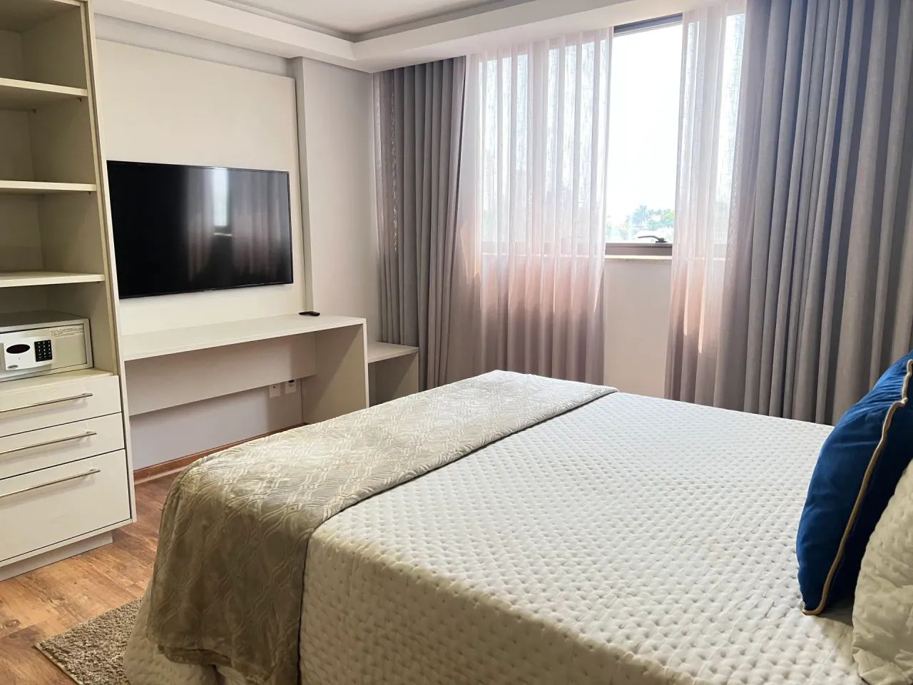Flat Suíte Completa com Cama Queen e Cozinha Americana - Foto 3