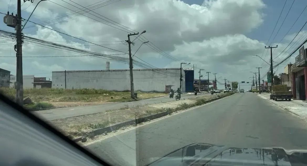 Imóvel para aluguel possui 1040m² em Forquilha - São Luís - MA - Foto 3